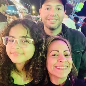 Meet your Posher, Morella morelita